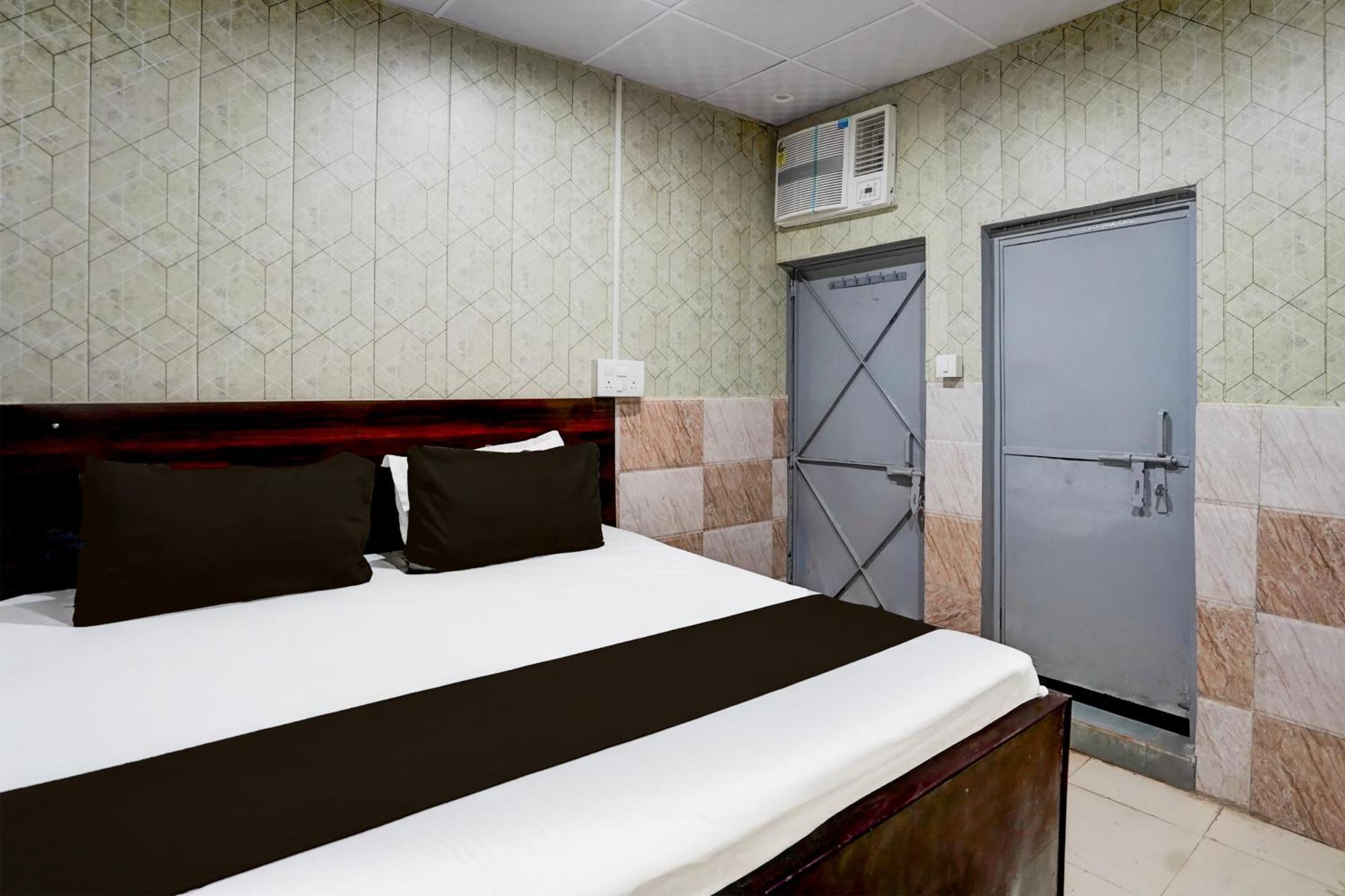 Hotel O Anant Ghaziabad Luaran gambar