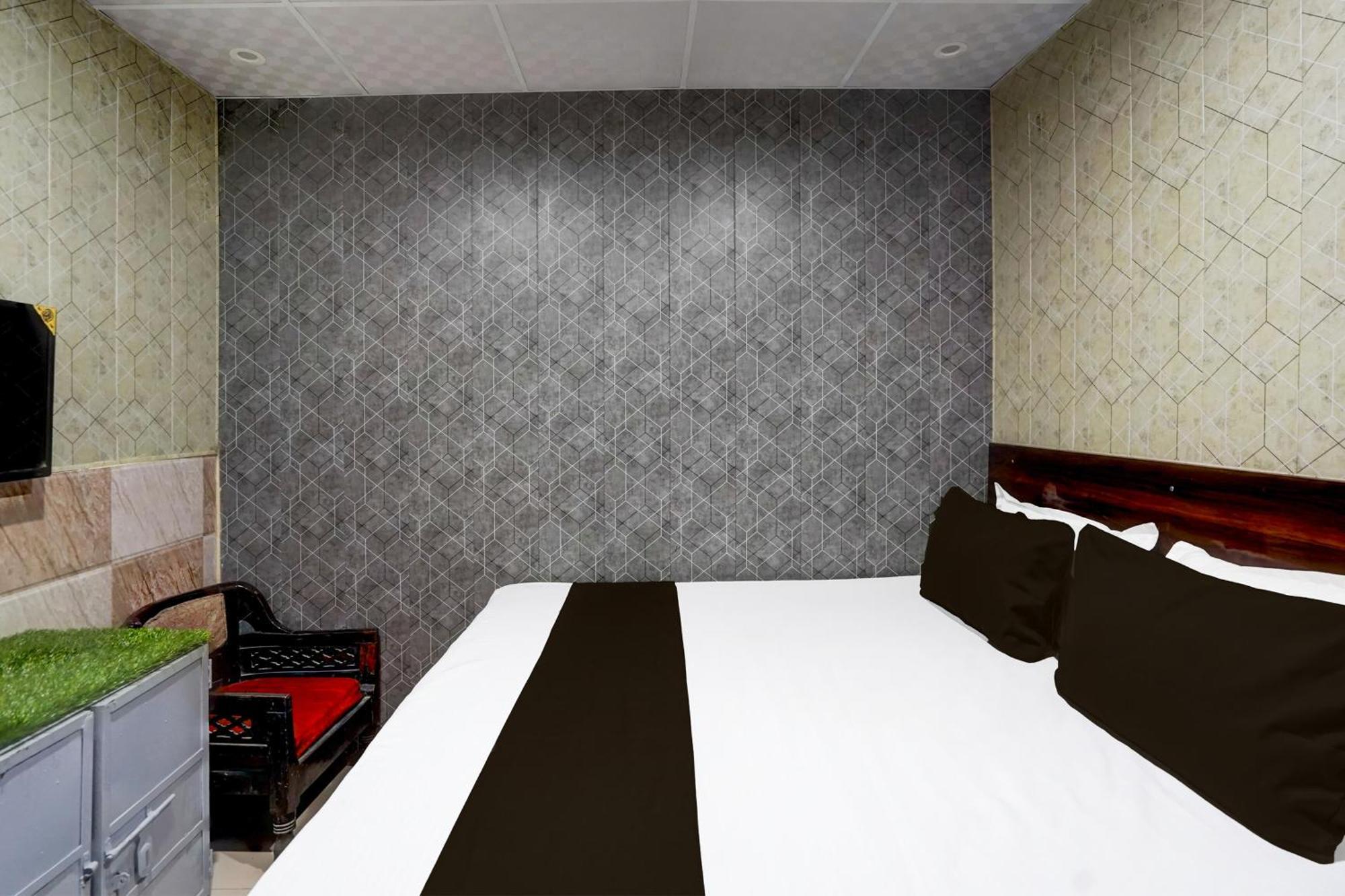 Hotel O Anant Ghaziabad Luaran gambar